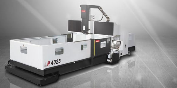 What are the advantages of a horizontal machining center during machining?